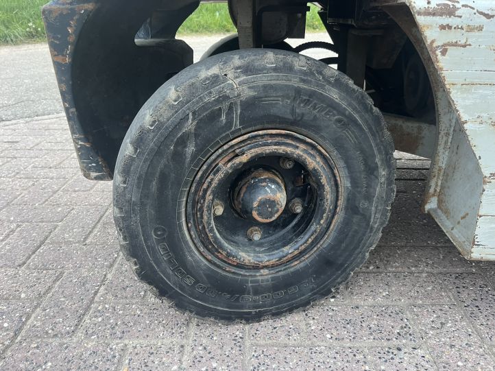 Komatsu FD 25 T -11 E  Heftruck