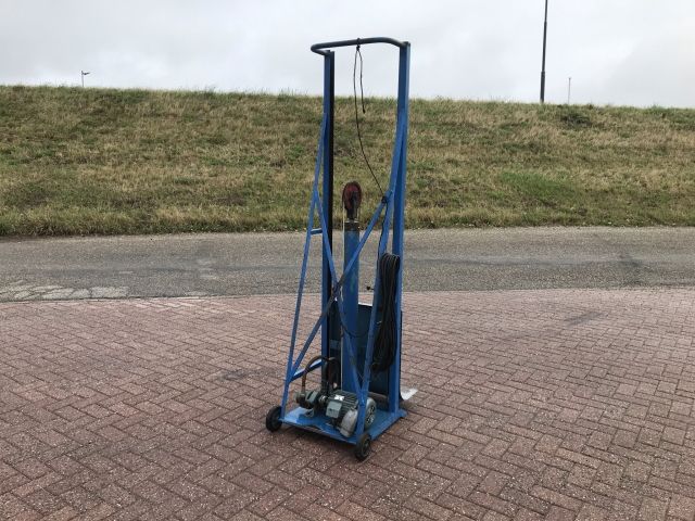 Zakkenlift elecktrisch/hydraulisch