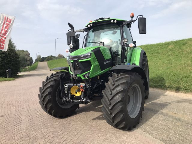 Deutz-Fahr 6140.4 TTV Tractor