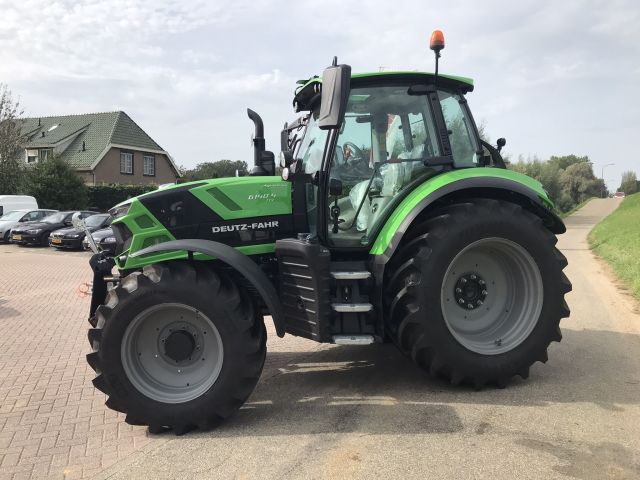 Deutz-Fahr 6140.4 TTV Tractor