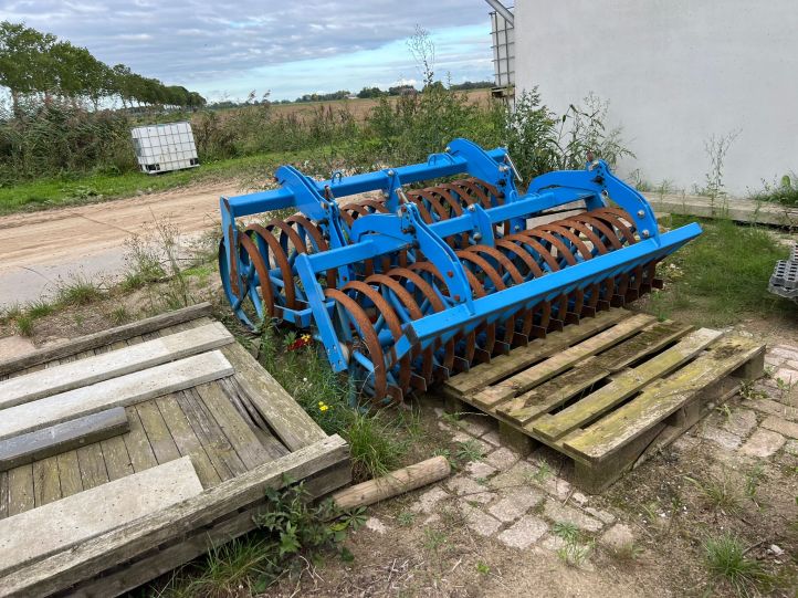 Lemken Karat 9/400 Cultivator