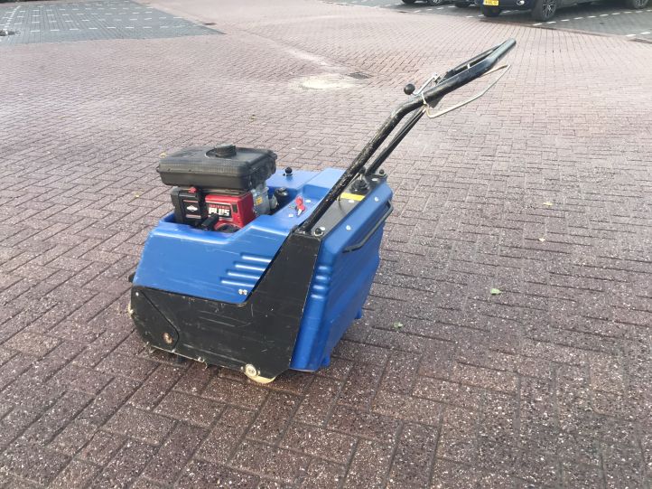 Wap Veegmachine benzine