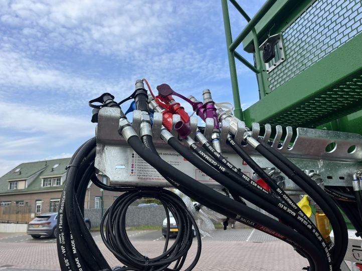 Kröger MUK303 Landbouwkipper 22T