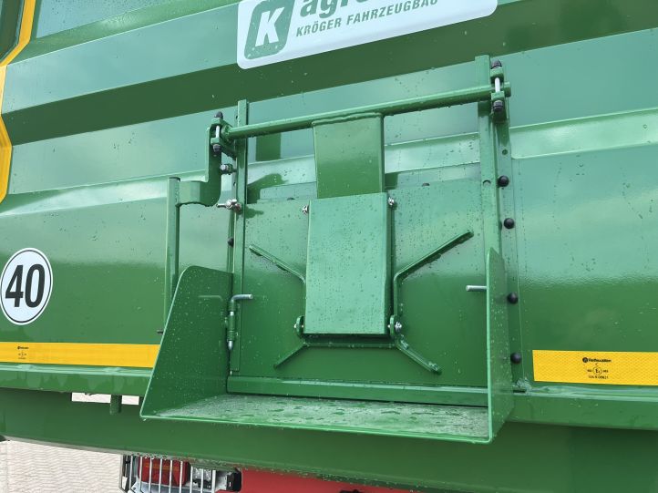 Kröger MUK303 Landbouwkipper 22T
