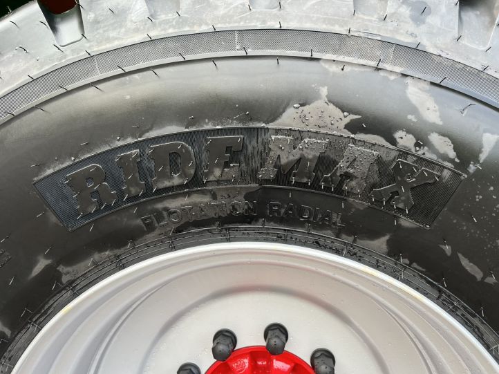 Kröger MUK303 Landbouwkipper 22T