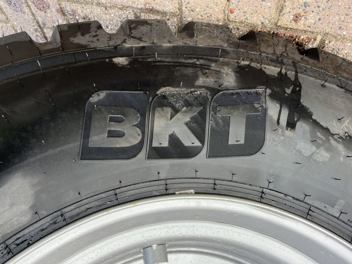 Kröger MUK303 Landbouwkipper 22T