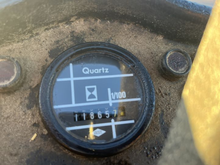 Giant V451 T Kniklader