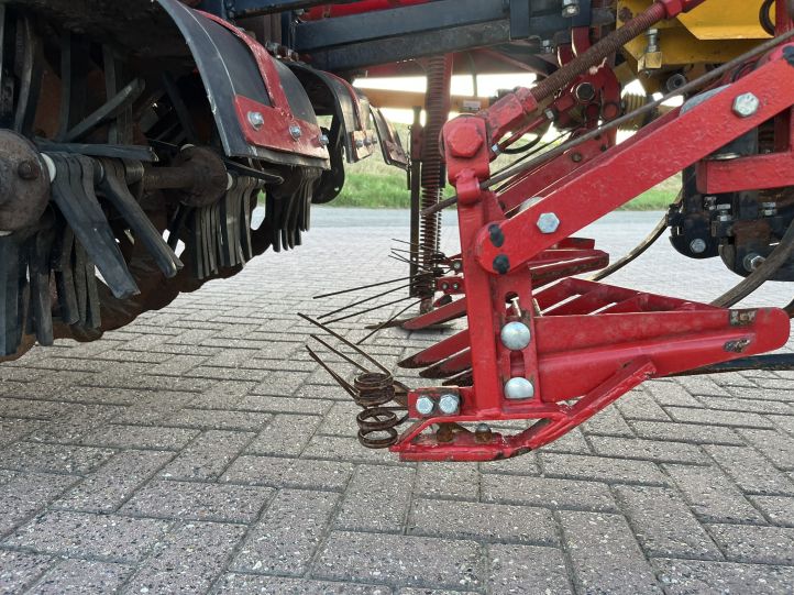Tim  MIIIS- TEA Bietenrooier 3 rijen