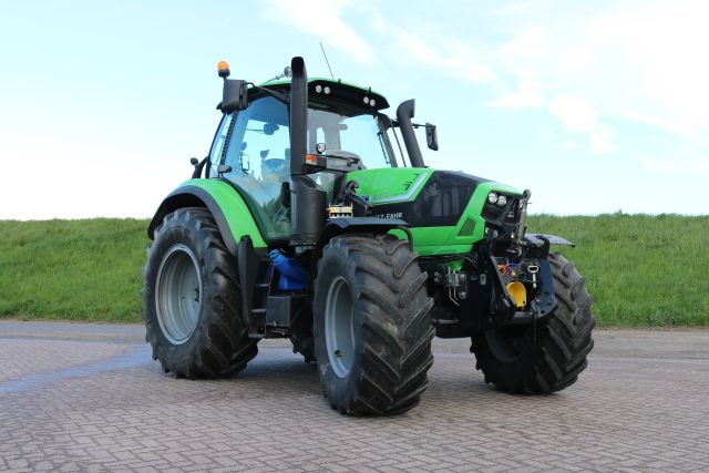 Deutz-Fahr Agrotron 6160 P Tractor
