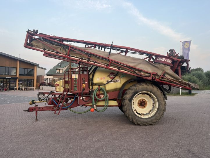 Hardi Commander Twin Force