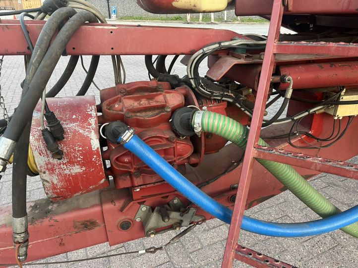 Hardi Commander Twin Force