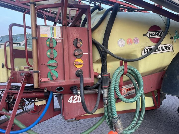 Hardi Commander Twin Force