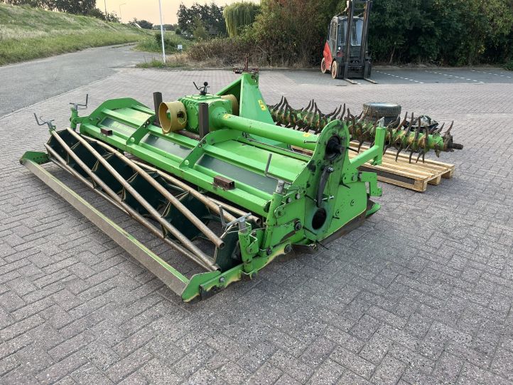 AVR Multivator